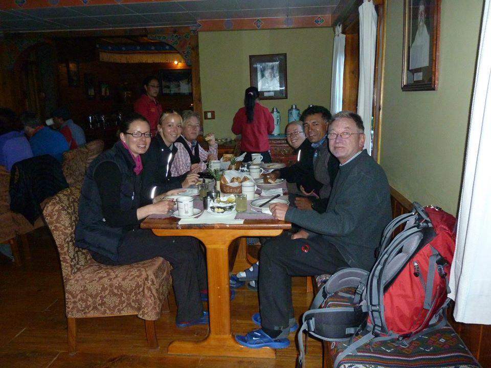 Everest Summit Lodge - Monjo Exteriör bild